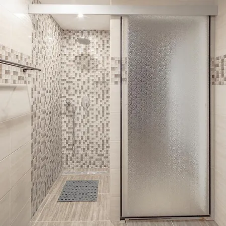 아파트 Cozy Two Bedroom Rose With Terrace *